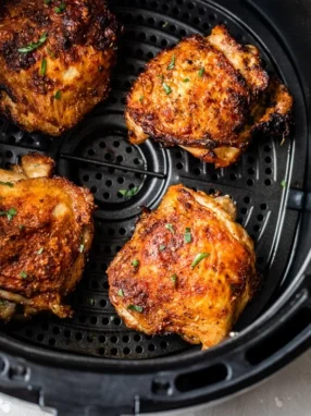 Air Fryer Chicken Thighs