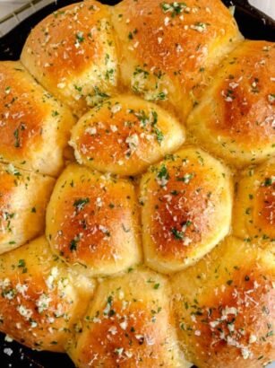 Garlic Butter Keto Bread