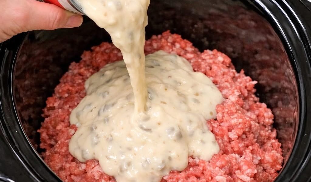 Crockpot Creamy Mushroom Beef