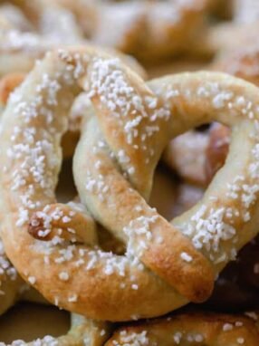 Sourdough Discard Pretzels