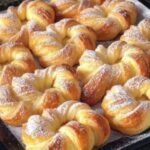 Sourdough Discard Cheese Crackers