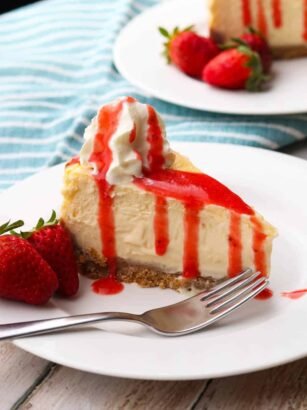 Thermomix Cheesecake with Strawberry Sauce