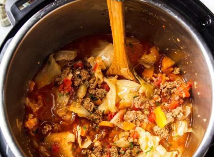 Instant Pot Cabbage Roll Soup