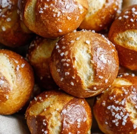 Sourdough Discard Pretzel Bites with 3 Ingredients