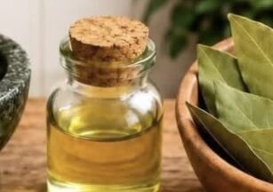 Bay Leaves for Wrinkles